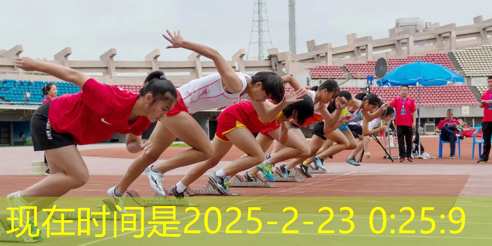 网球拍可以自己加铅片